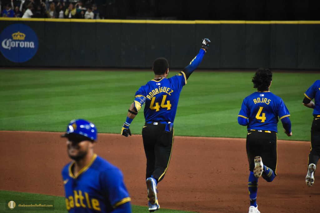 Julio Rodriguez and company celebrate, Giants - Mariners, T-Mobile Park 2024